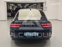 2023 Genesis G80