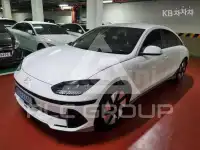 2023 Hyundai Ioniq