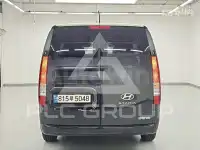 2023 Hyundai Staria