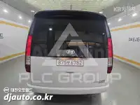 2023 Hyundai Staria