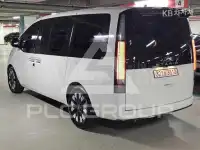 2023 Hyundai Staria