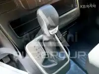 2023 Hyundai Staria