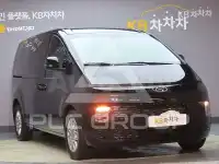 2023 Hyundai Staria