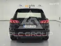 2023 Volkswagen Touareg