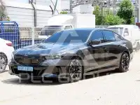 2024 BMW I5