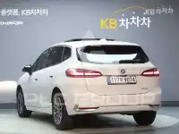 2024 BMW 218