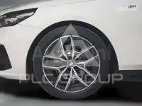 2024 BMW 523