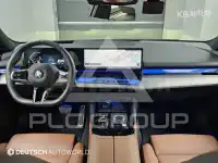 2024 BMW 523