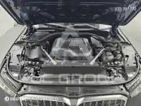2024 BMW 523