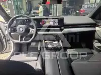 2024 BMW 523
