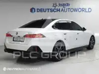 2024 BMW 523