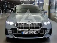 2024 BMW 523