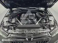 2024 BMW 523