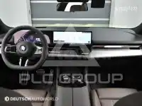 2024 BMW 523