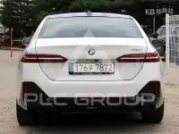 2024 BMW 523