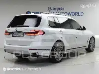 2024 BMW X7