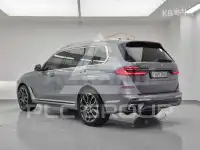 2024 BMW X7