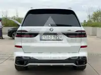 2024 BMW X7