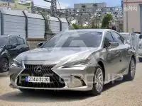 2024 Lexus ES
