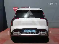 2024 KIA EV