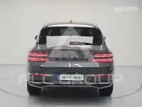 2024 Genesis G80