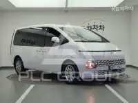 2024 Hyundai Staria