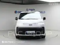 2024 Hyundai Staria