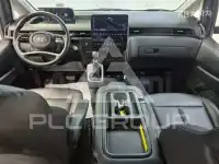 2024 Hyundai Staria