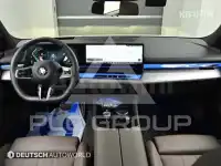 2025 BMW 523