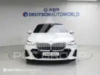 2025 BMW 523