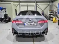 2025 BMW 523