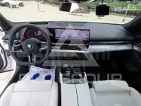 2025 BMW 523