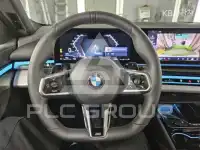 2025 BMW 523