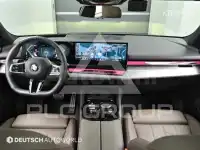 2025 BMW 523