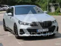 2025 BMW 523