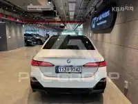 2025 BMW 523