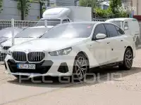 2025 BMW 523