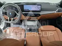 2025 BMW 330