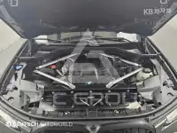 2025 BMW X7