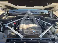 2025 BMW X7
