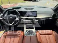 2025 BMW X7