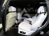2025 BMW X7