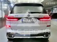 2025 BMW X7