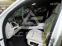 2025 BMW X7