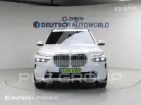 2025 BMW X7
