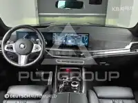 2025 BMW X7