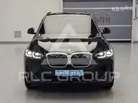 2025 BMW iX