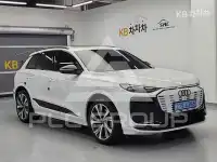 2025 Audi SQ6