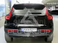 2025 Volvo XC40