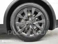 2025 Tesla Model X